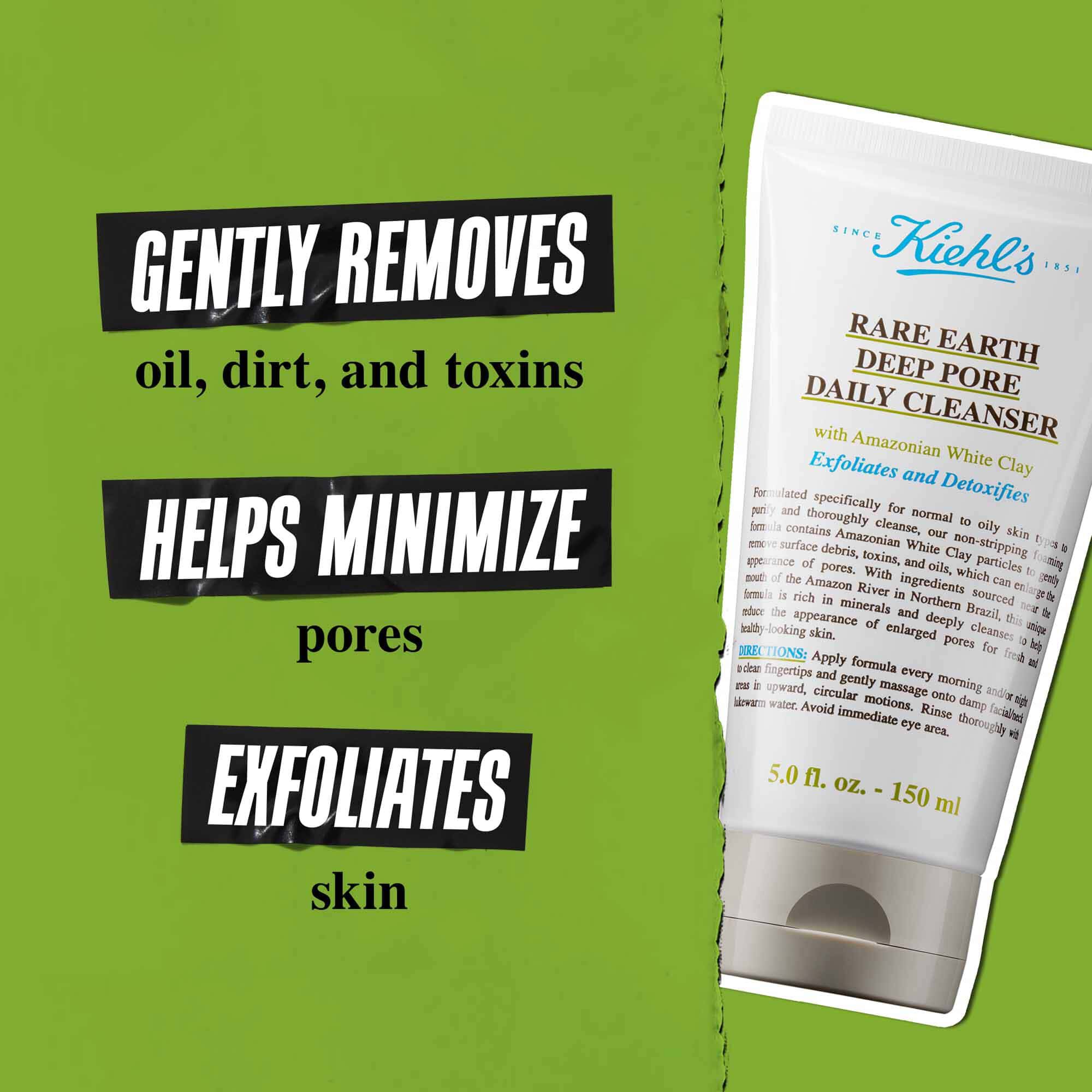 Tuba Rare Earth Deep Pore Daily Cleanser na zelenem pozadi s textem: „Jemně odstraňuje nečistoty, mastnotu a toxiny. Udržuje pory minimalizovane. Exfoliuje a hloubkově čisti pleť.“