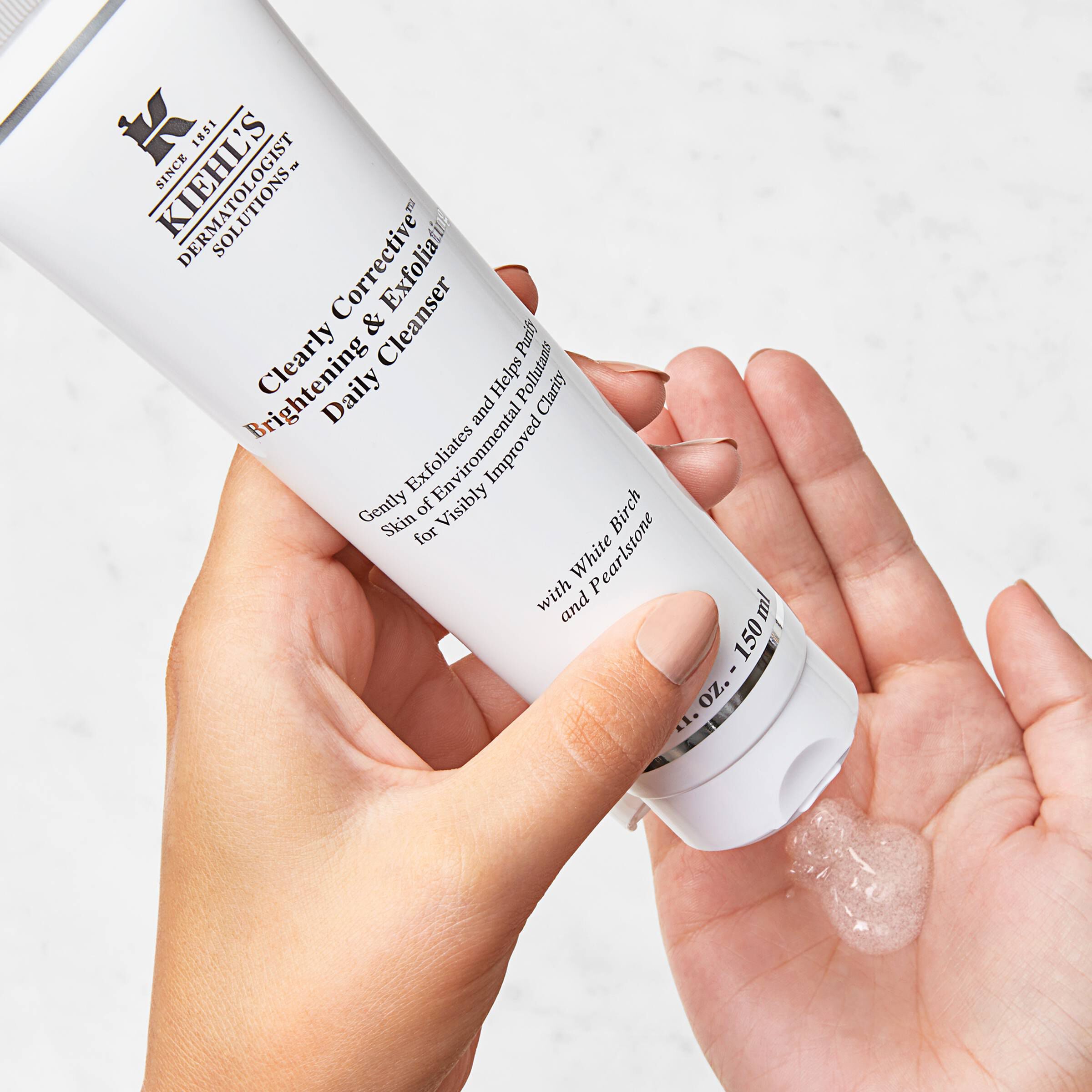 Clearly Corrective Brightening & Exfoliating Daily Cleanser