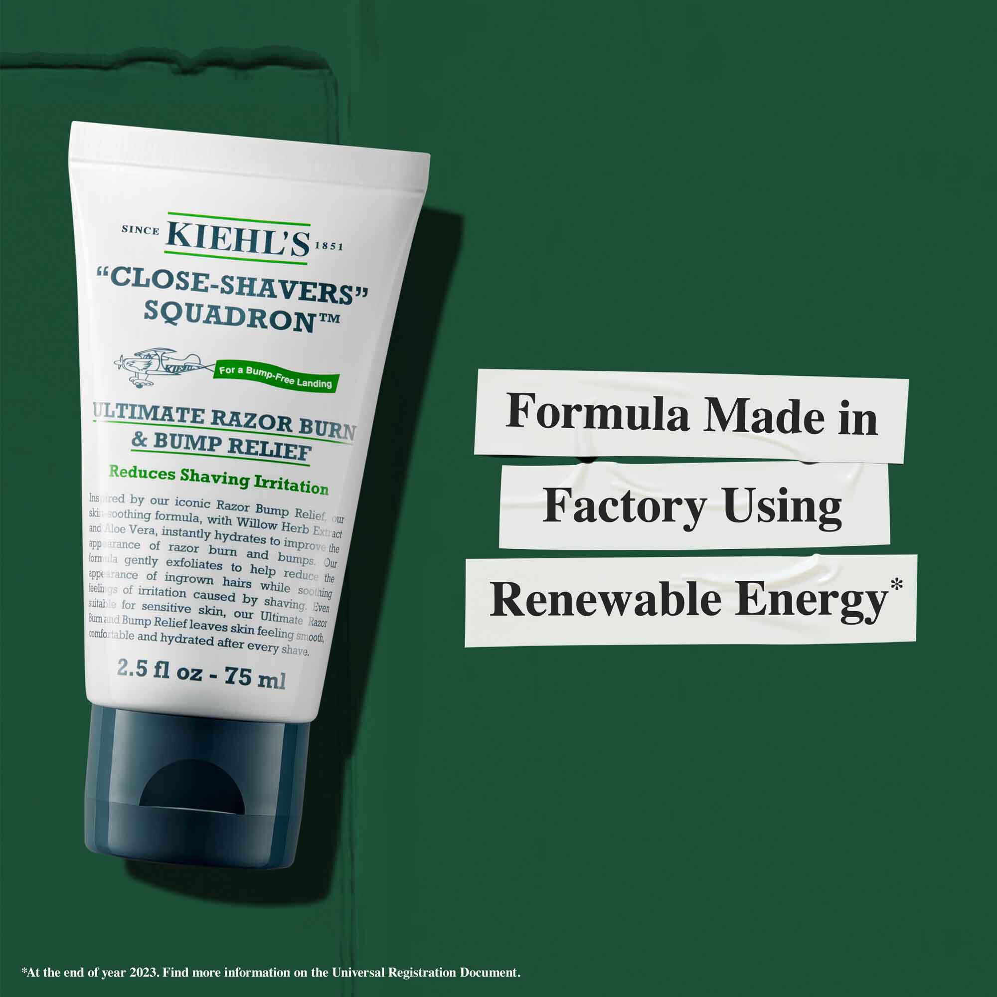 Tuba Close Shavers Squadron Smooth Glider Precision Shave Lotion s informaci o udržitelnosti: „Složeni vyrobene v tovarně využivajici obnovitelnou energii.“