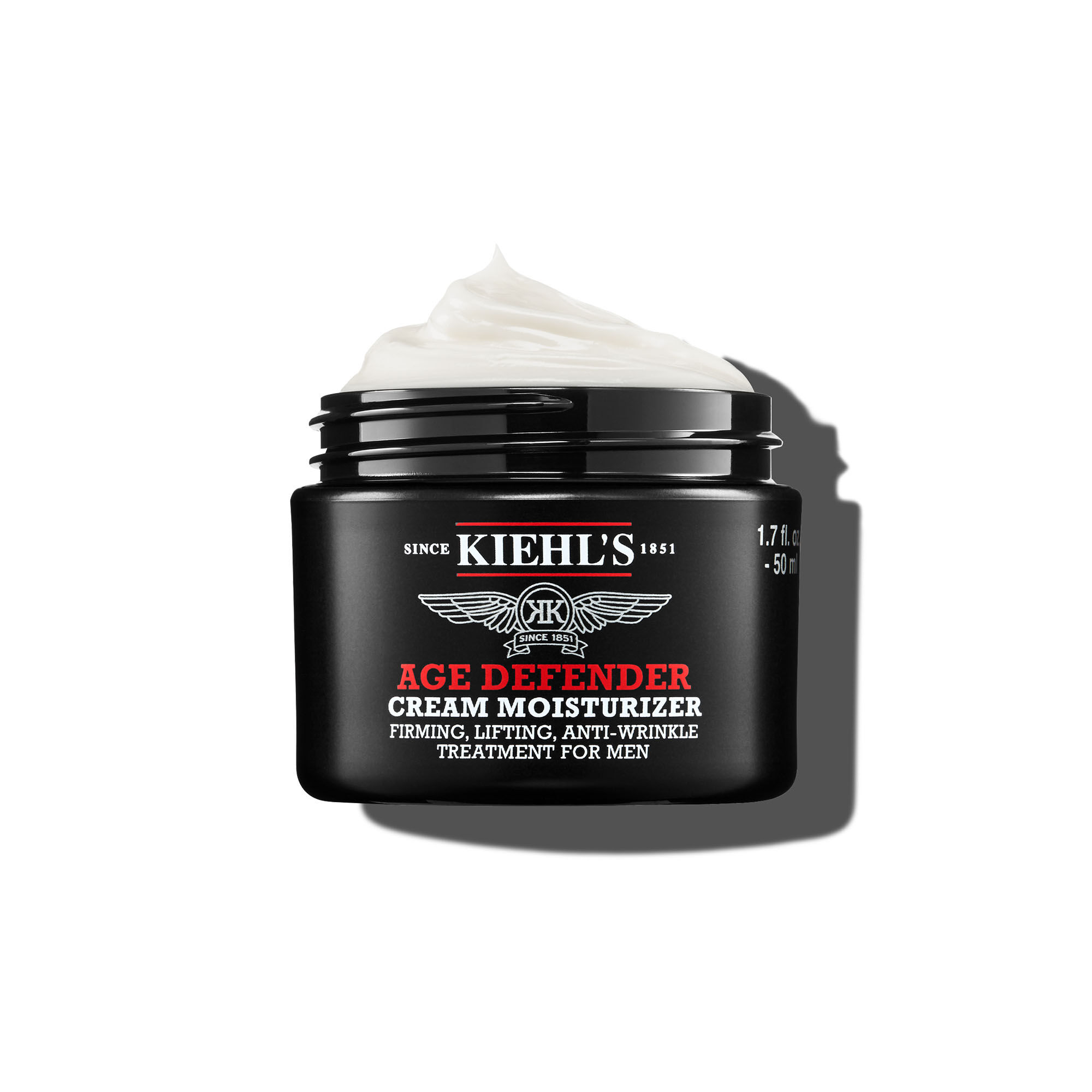 50ml kelimek kremu Kiehl's Age Defender Cream Moisturizer na bilem pozadi.