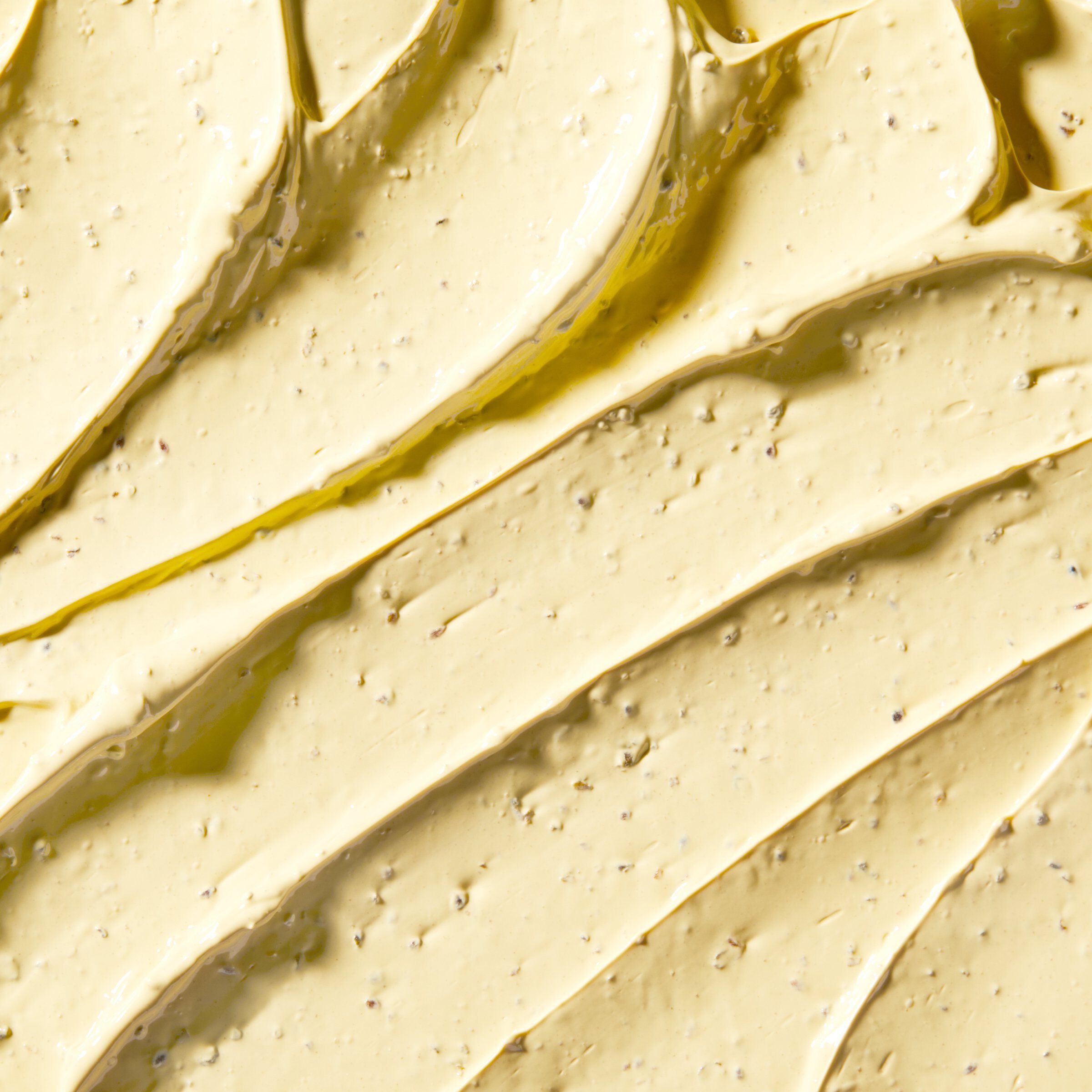 Turmeric & Cranberry Seed Energizing Radiance Mask