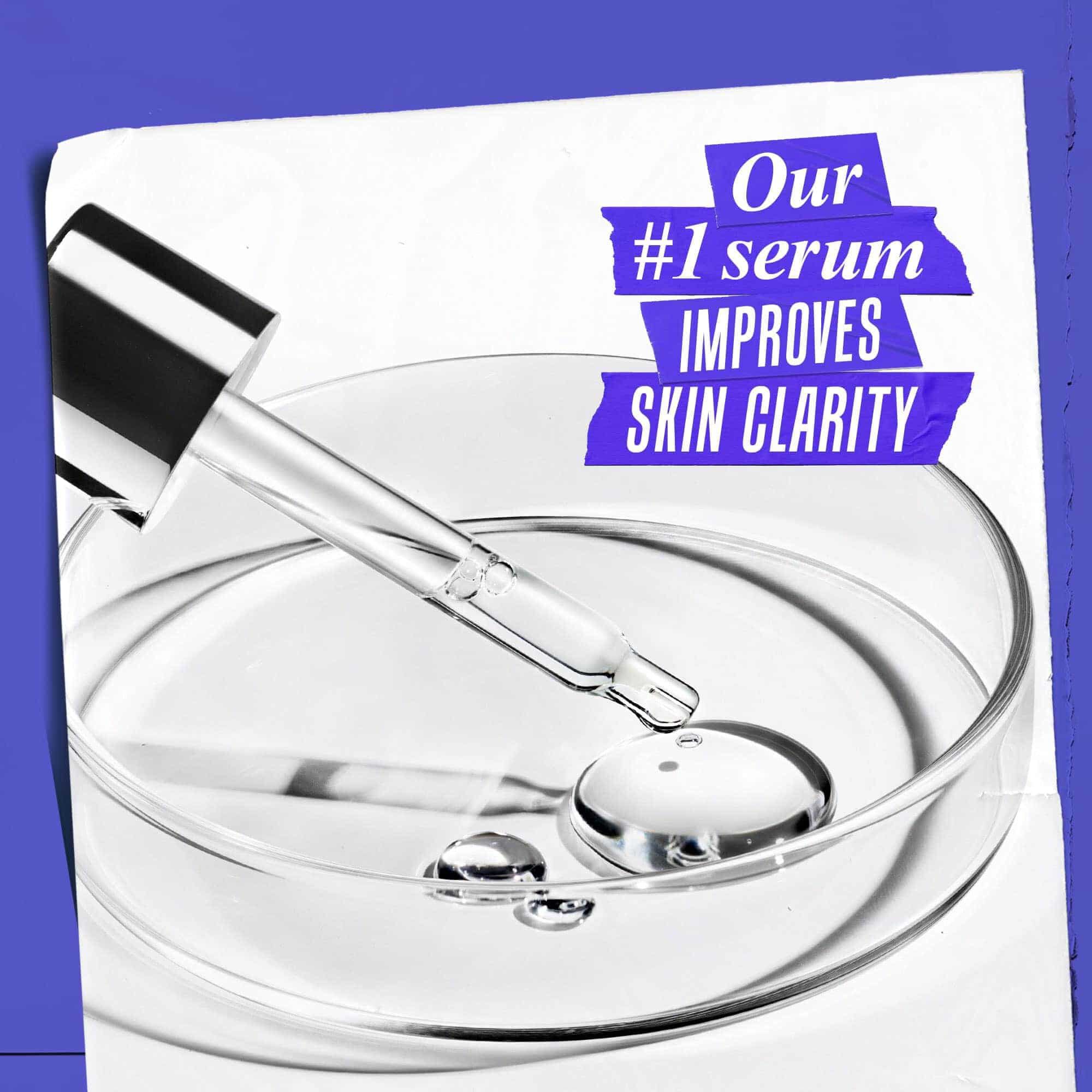 Kapatko davkujici serum do skleněne misky s textem: Naš serum č. 1 zlepšuje jasnost pleti.