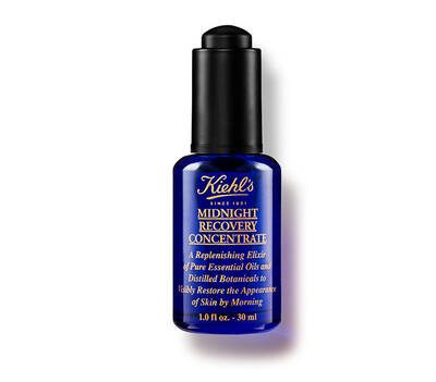 Modra skleněna lahvička Kiehl's Midnight Recovery Concentrate s černym vičkem. Obsahuje esencialni oleje pro regeneraci pleti.